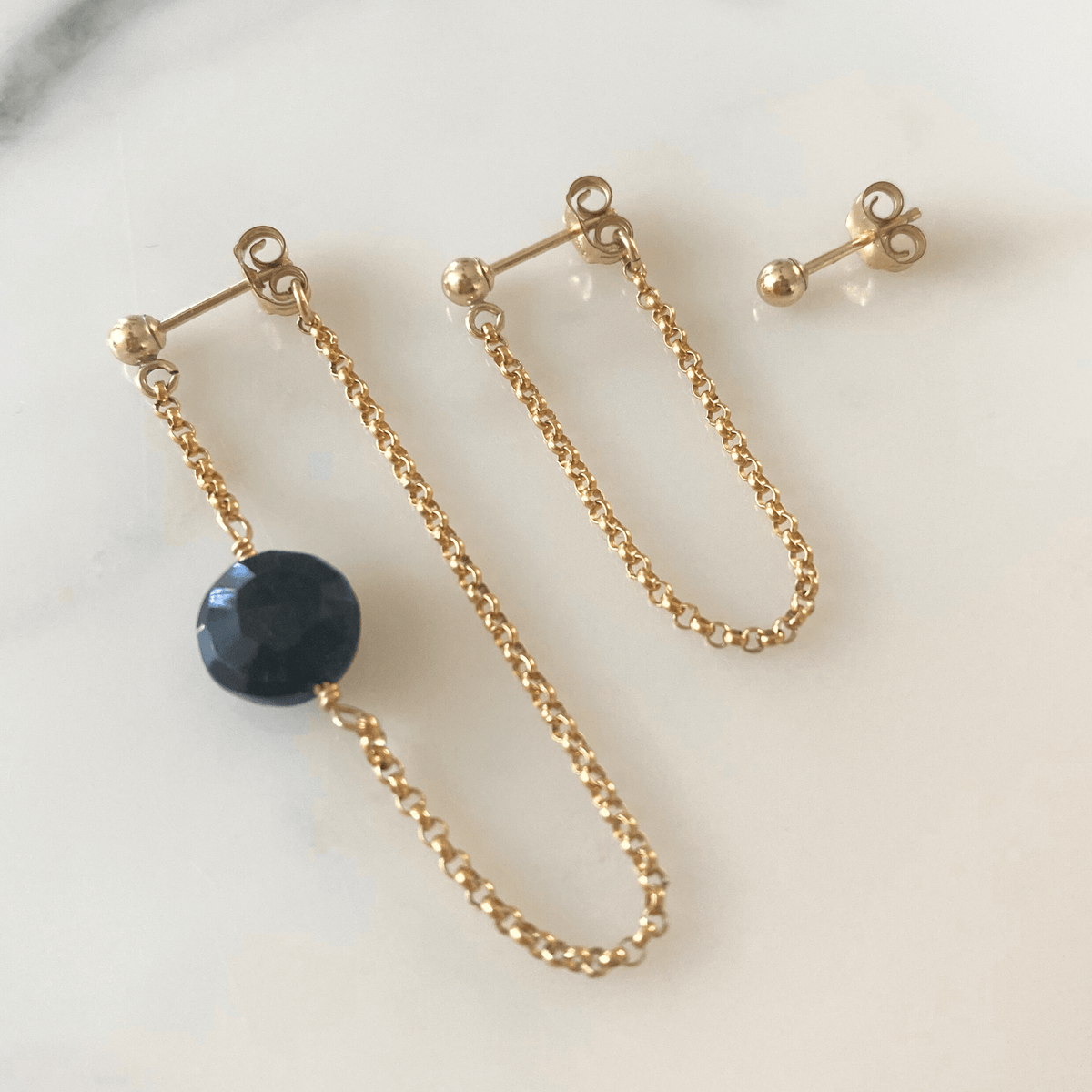 black spinel chain earrings 