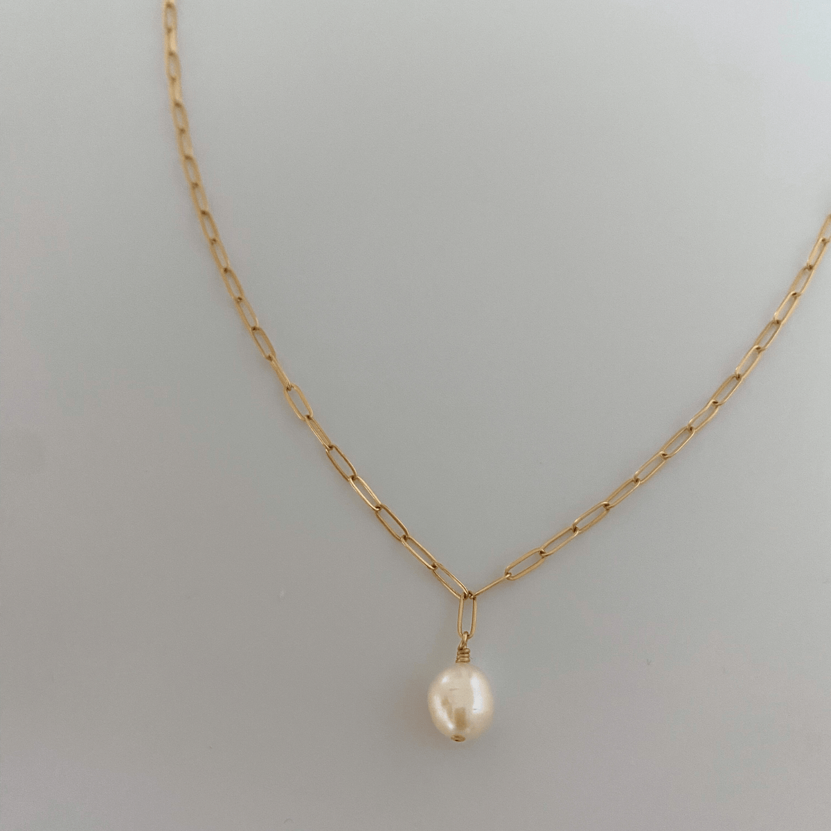 baroque pearl paperclip chain necklace
