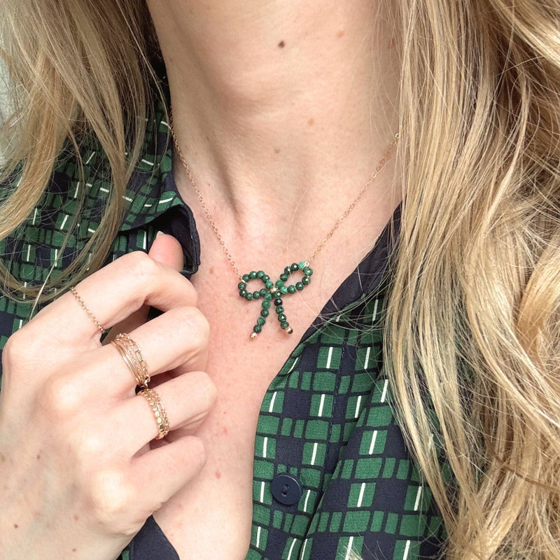 Bow Necklace