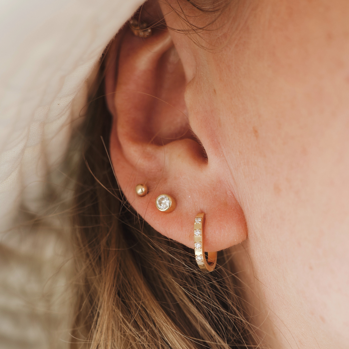 14K Gold Olivia Hoop Earring
