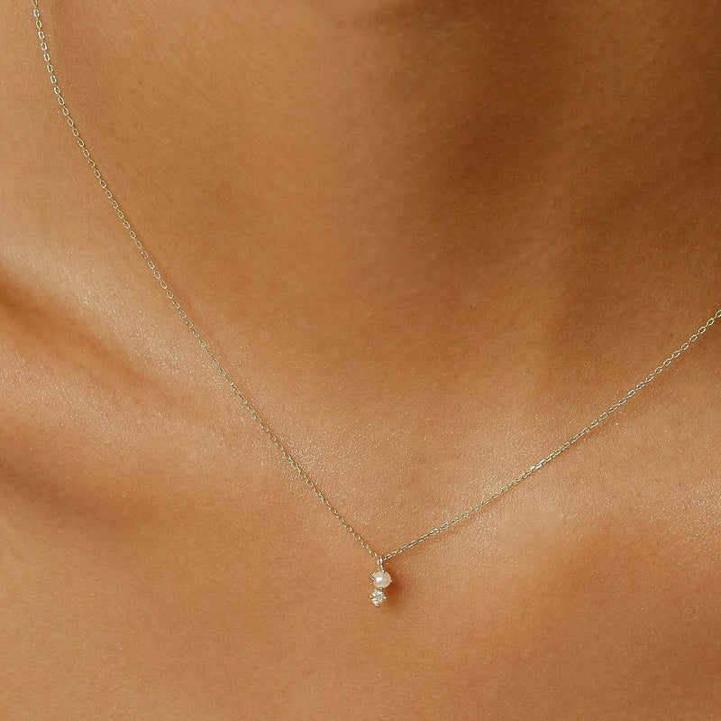 14K Gold Diamond Pearl Necklace