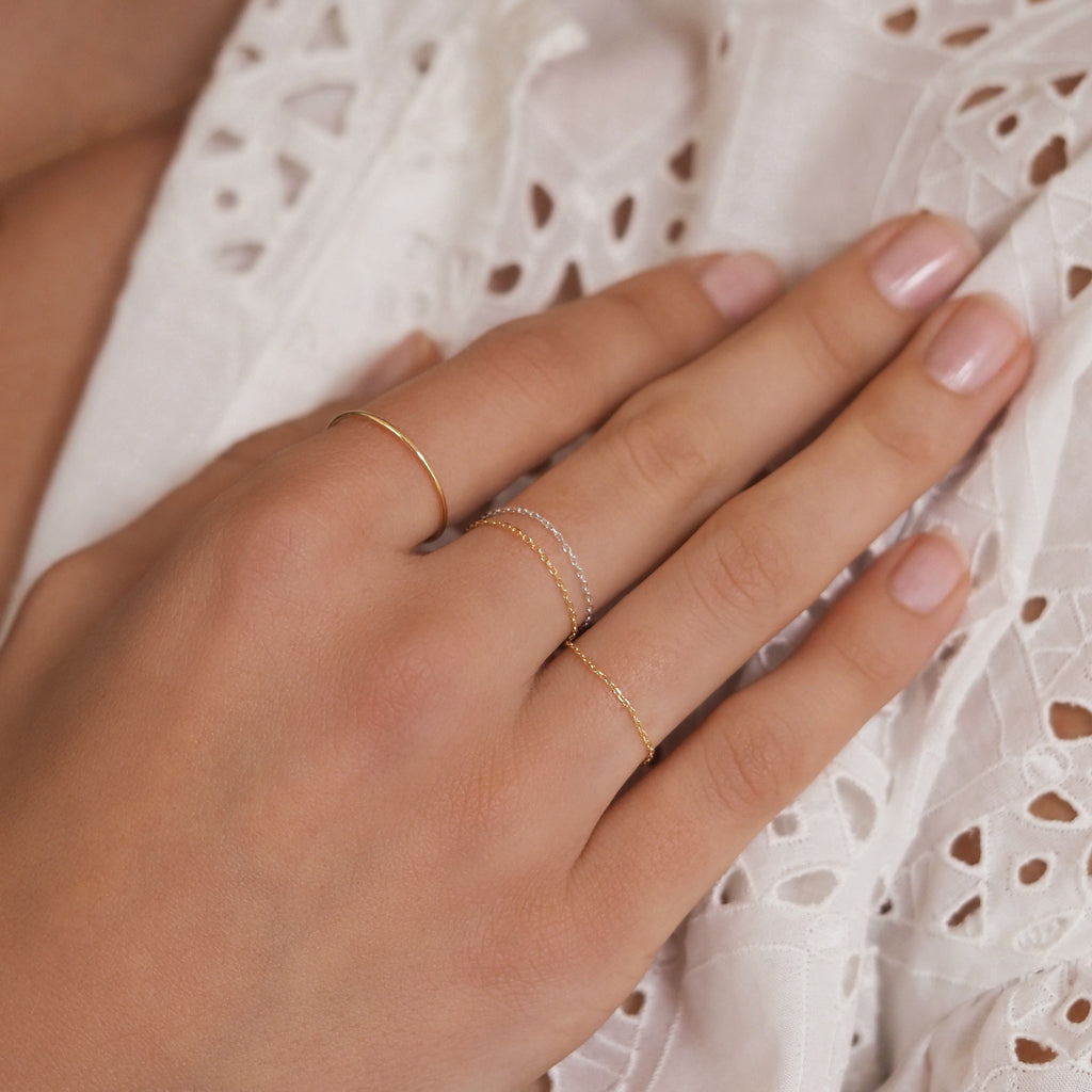 Gold Fine Chain, 14k gold fine chain ring, dainty jewelry, solid gold minimalist ring for stacking, delicate fine chain ring for everyday wear, elegant 14k gold ring for women, lightweight gold ring, perfect for layering with other rings, handcrafted solid gold chain ring, delicate ring, minimalist jewelry